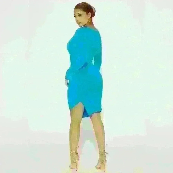 NWOT. Selena Slit Mini Dress. Color: Blue Size: S. - Picture 2 of 5